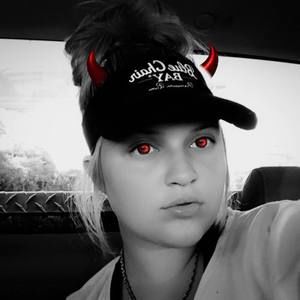 Meet your Posher, Hailey